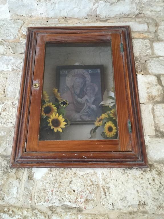 דירות ג'ובינאצו Casa Torre Di Mactheus Petraro חדר תמונה